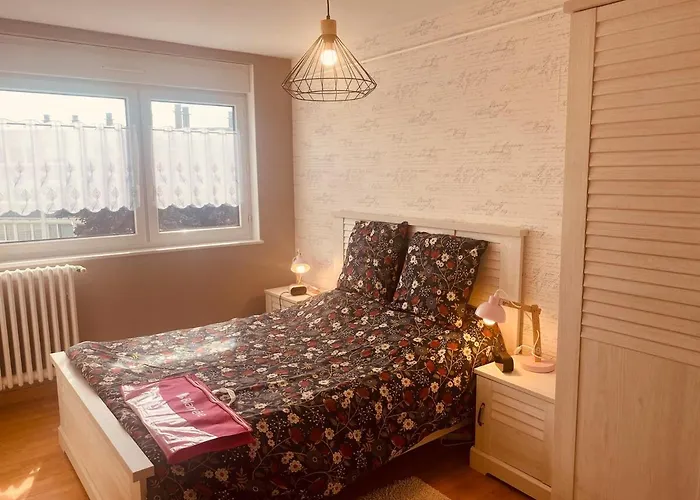 L De L Ony Apartment *